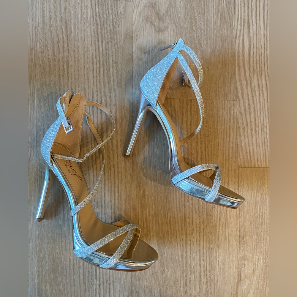 Badgley Mischka Silver Strappy Heels